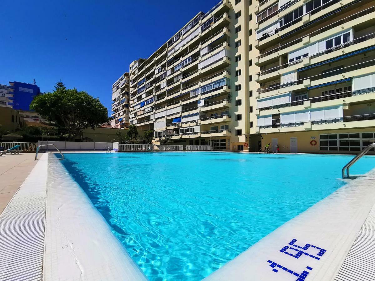 Apartamento Carihuela Торремолинос Экстерьер фото